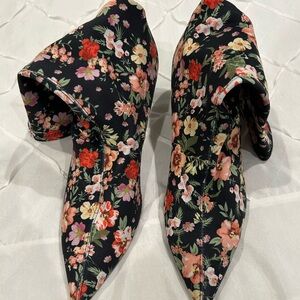 Zara Women’s Floral Print Ankle Bootie Size 41 (US 10)